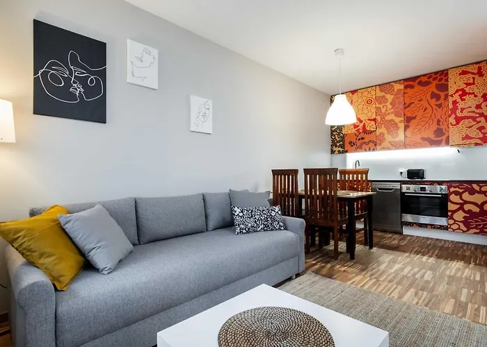 Goldenberry Apartment Mokotow