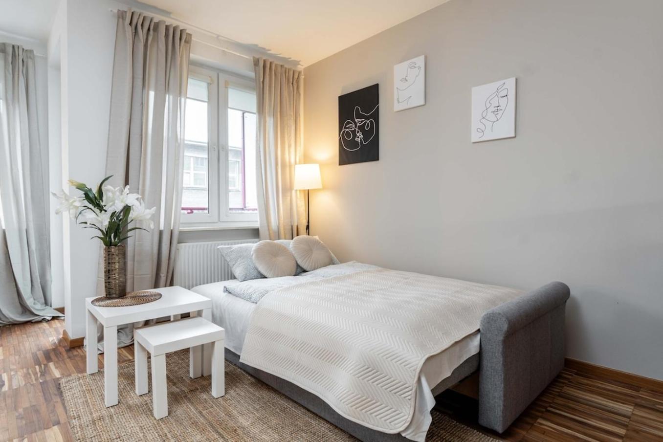 Apartament Goldenberry Mokotow